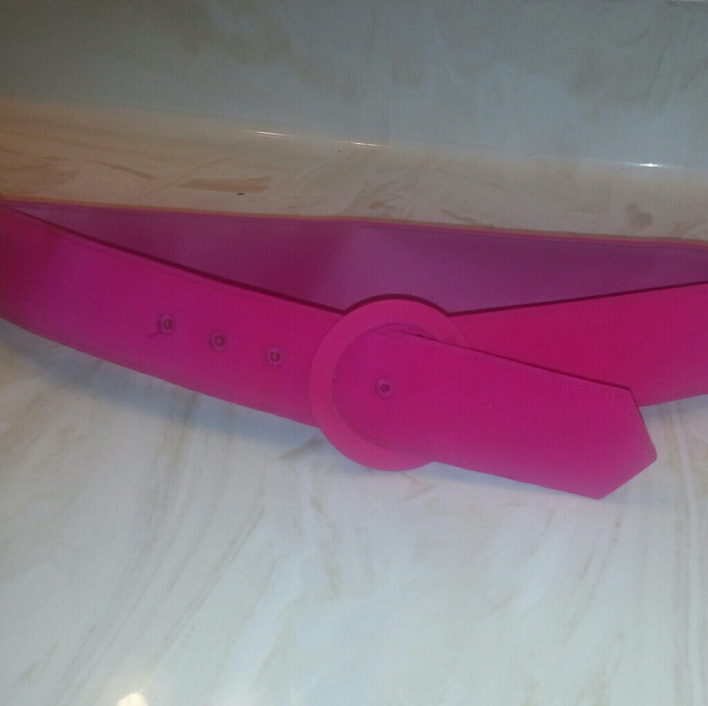 Cute and flirty Hot pink belt